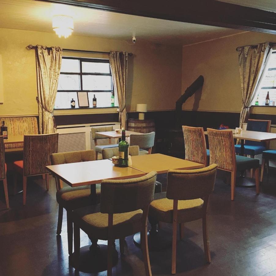 Grangegeeth Inn スレーン エクステリア 写真