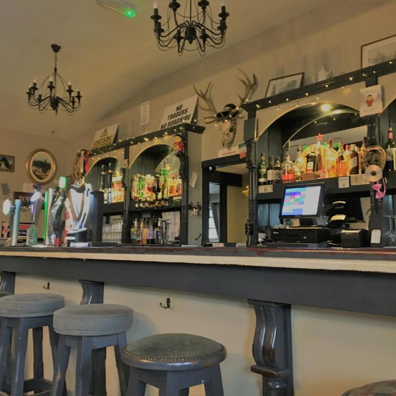 Grangegeeth Inn スレーン エクステリア 写真