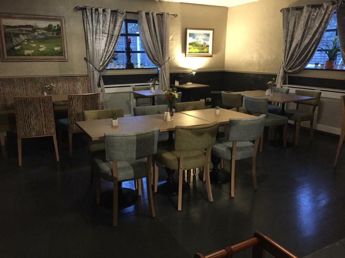 Grangegeeth Inn スレーン エクステリア 写真